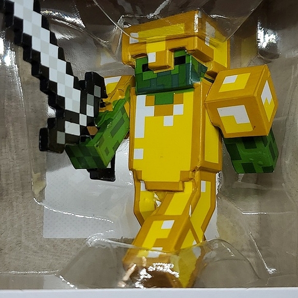 Minecraft ZOMBIE Hallmark Keepsake Christmas Tree Ornament - Picture 2 of 8